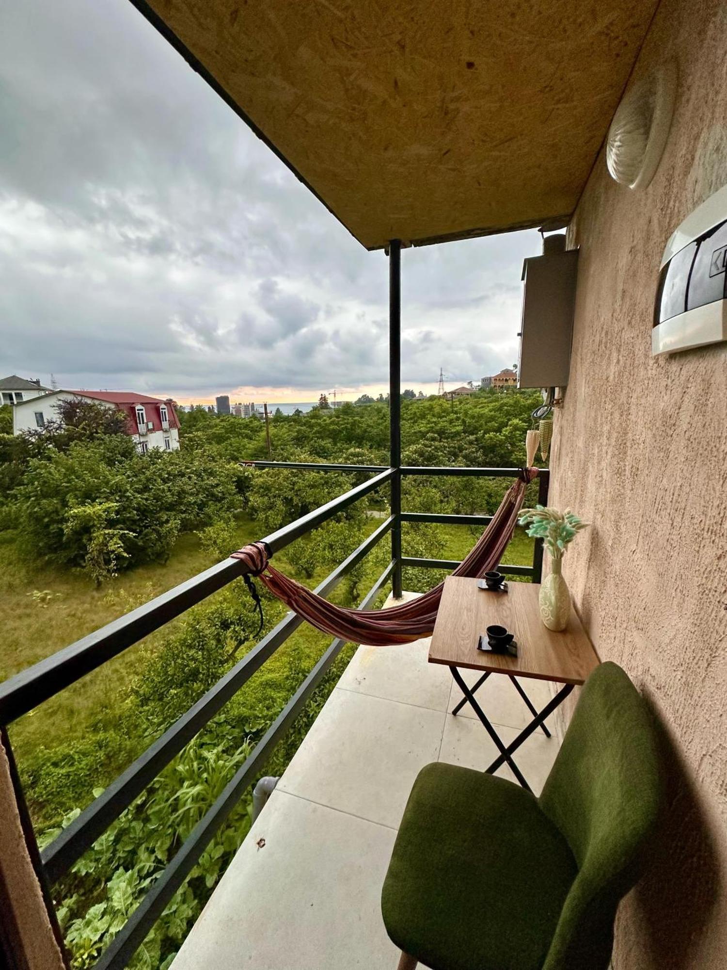 Nita House Hotell Batumi Exteriör bild